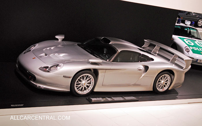 Porsche 911 GT1 Street Prepared 1987
